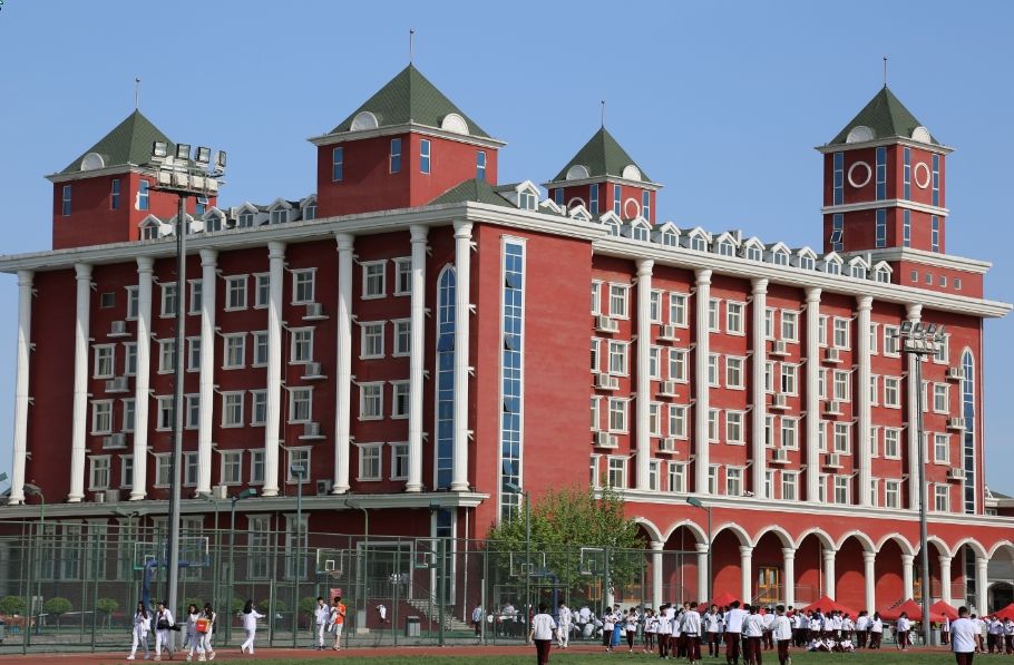 国际学校.jpg